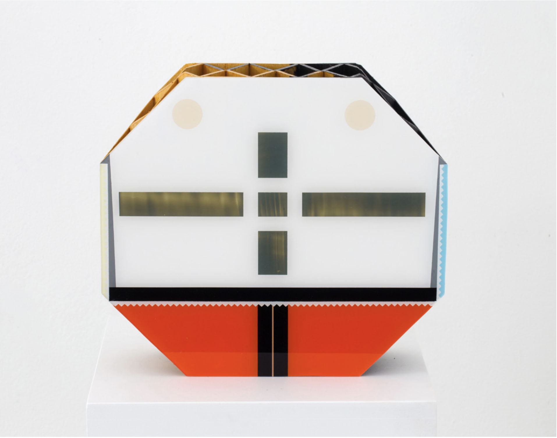 Ádám KOKESCH: Untitled, 2016, acrylic, plexiglass, plywood, 28,5×25×10cm 