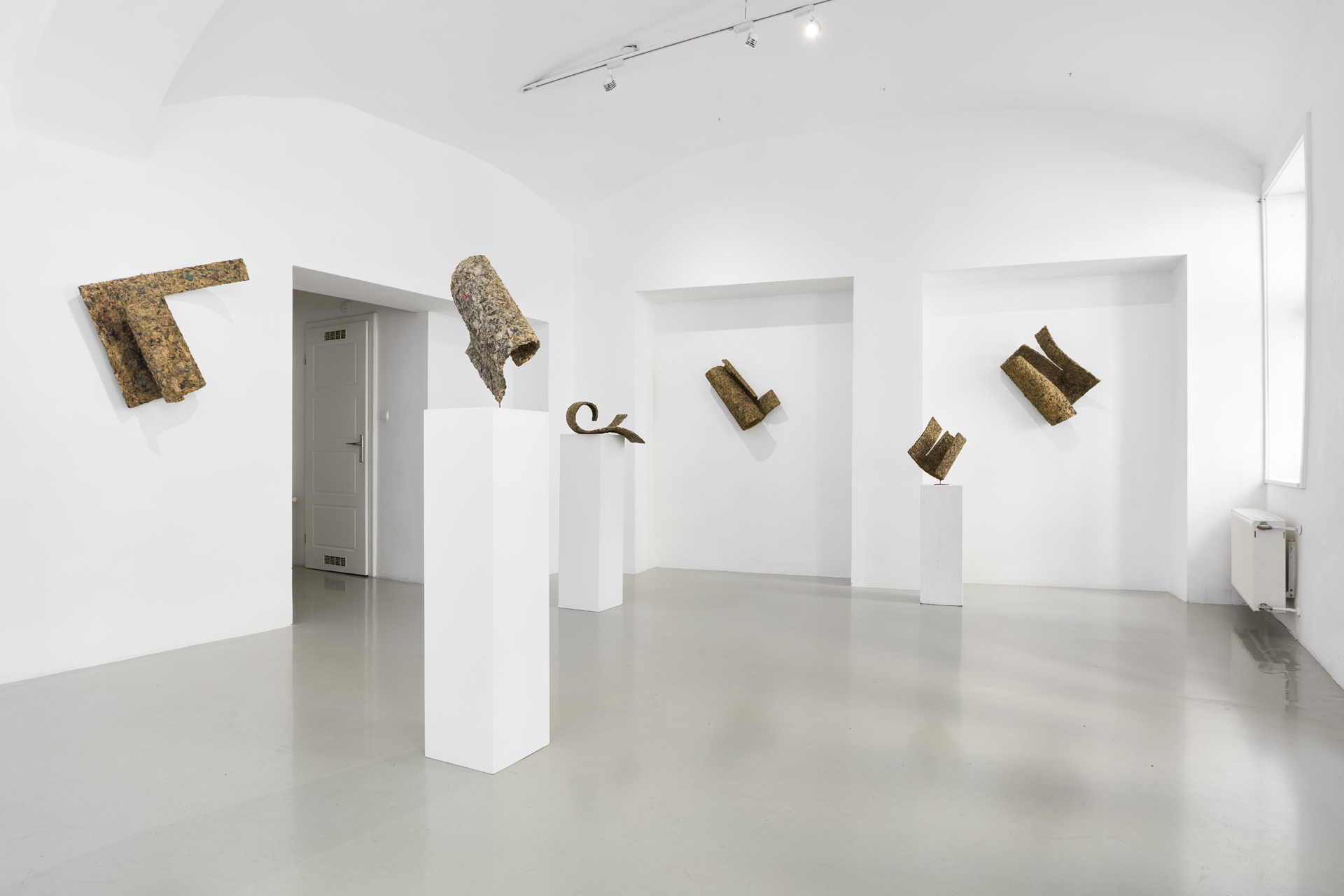 Movement Shifting into Space, installation view, 2024