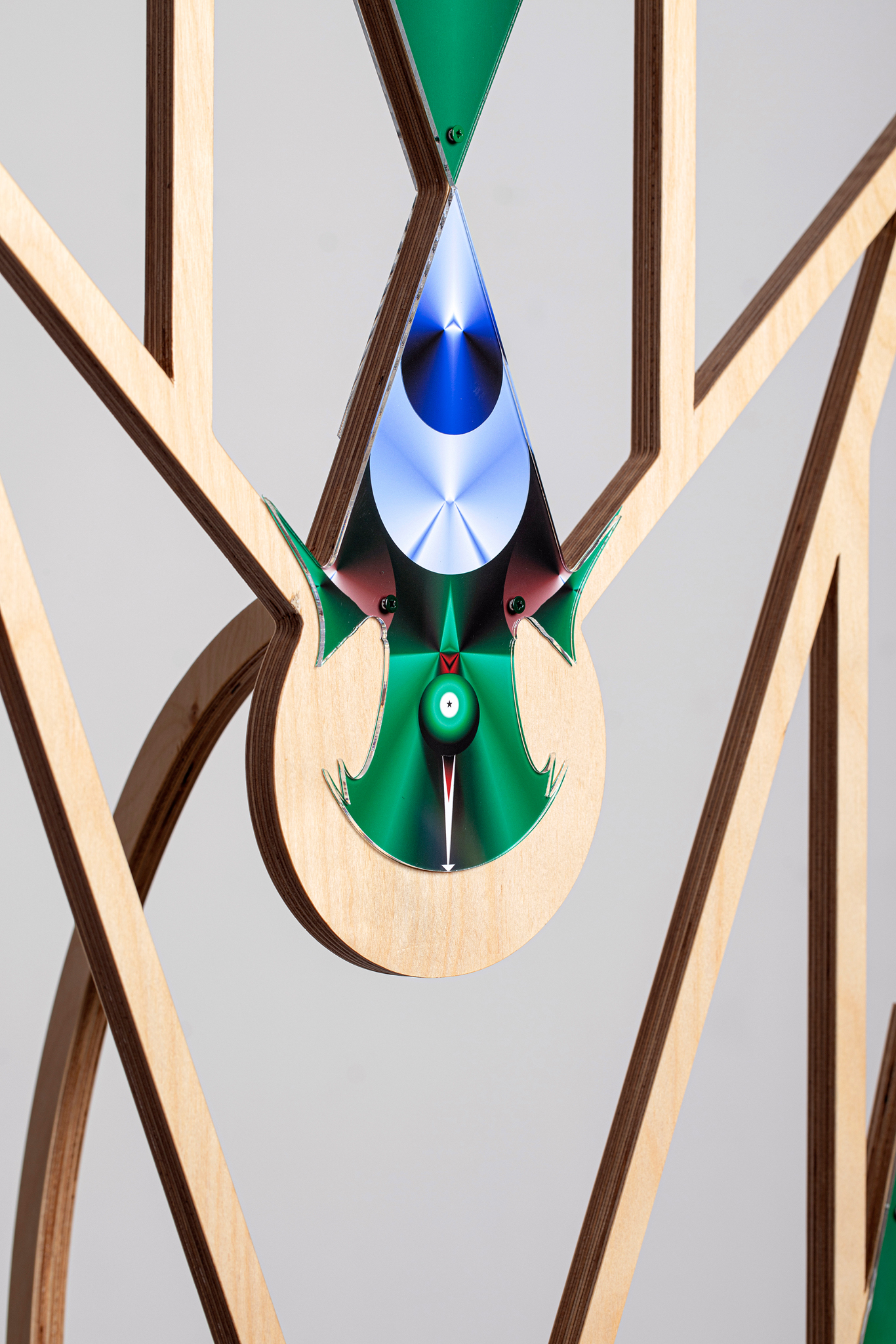 Zsolt MOLNÁR: Hourglass Installation, 2025, giclée print, paper cut, 3-layer collage, birch plywood, plexiglass, 209,5 × 96 × 48,5 cm (detail)