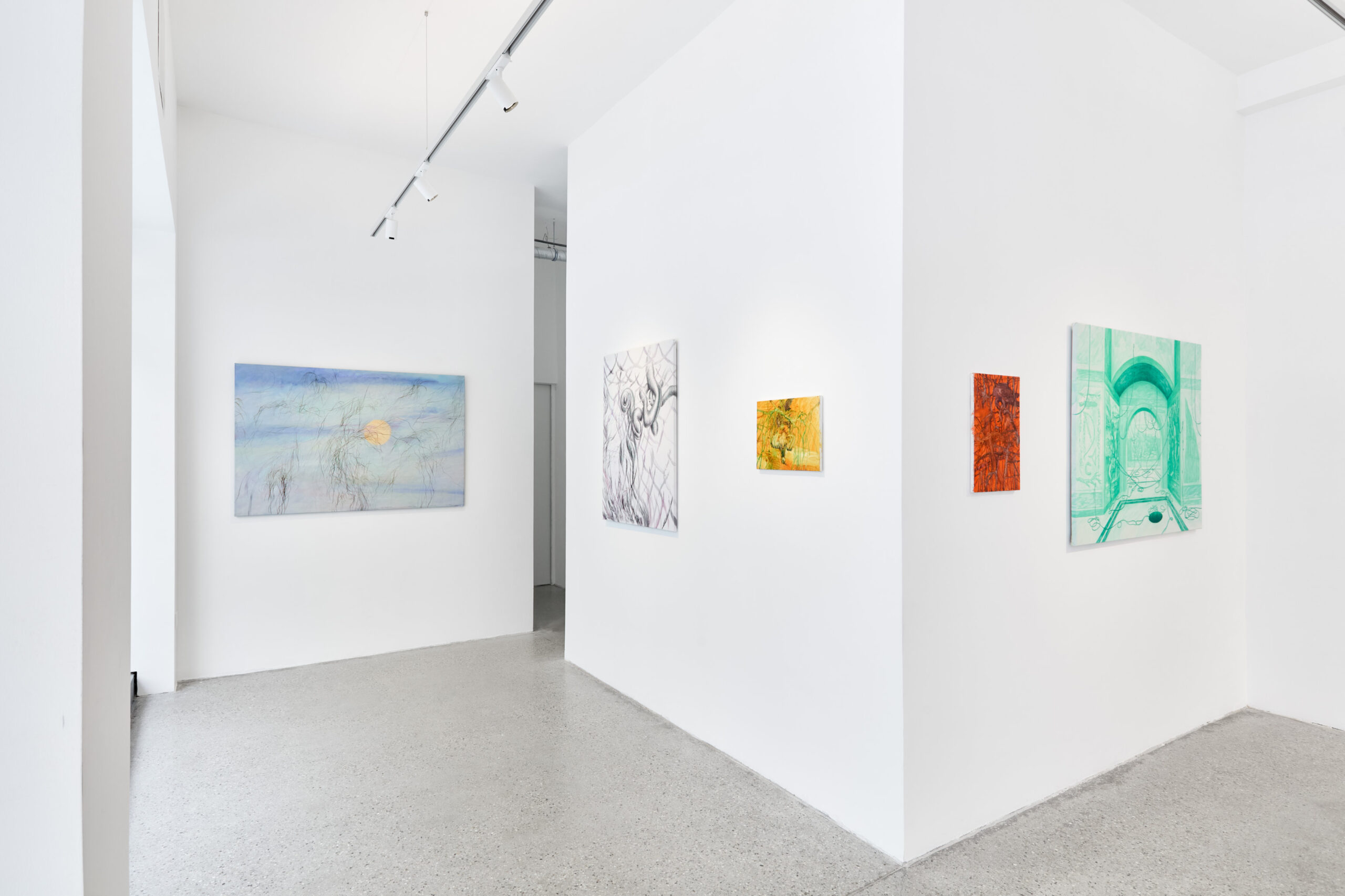 Kateryna Aliinyk, Dominika Trapp: ‘we swallowed an air like earth…’, installation view, 2026